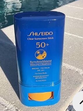 Shiseido Clear Sunscreen Stick SPF 50+ Blue with Orange Accent